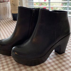 Kirk-ease booties